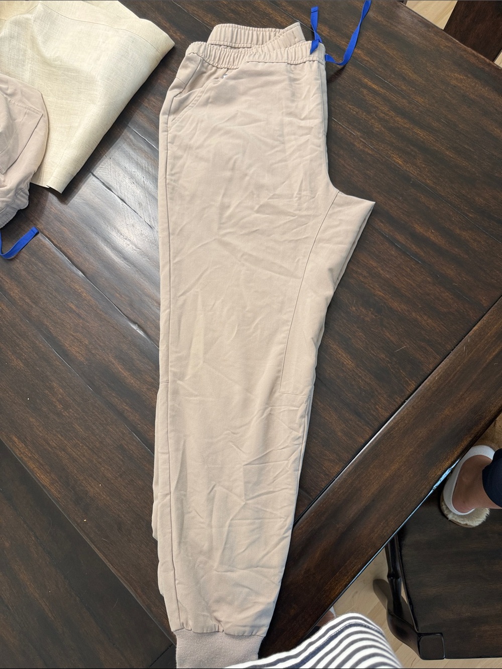 Figs Men's Jogger Sweatpants in Light Taupe